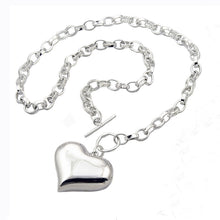 Cargar imagen en el visor de la galería, Collar y aretes, deseo y pasión corazón